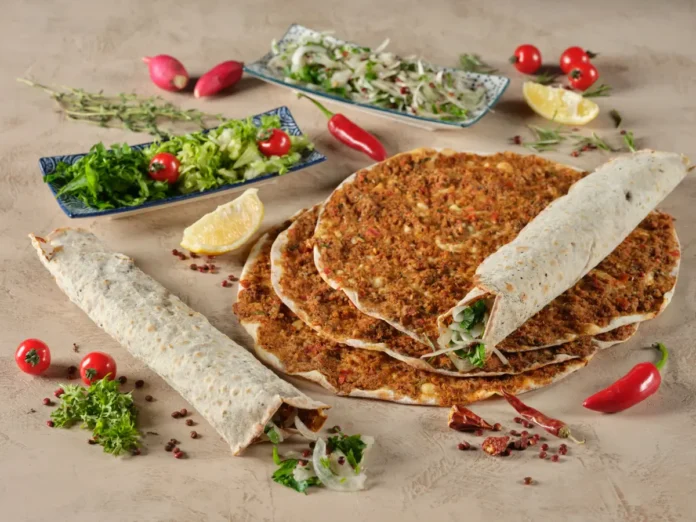 Kolay nar ekşili ev lahmacunu tarifi