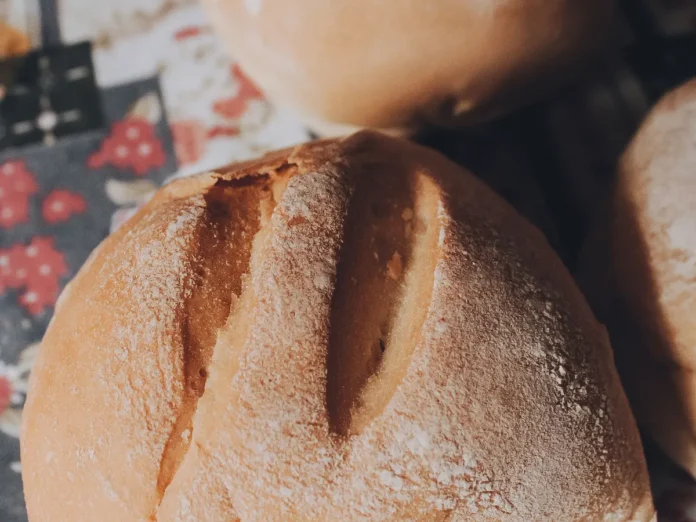 Bulut ekmeği tarifi unsuz glutensiz keto diyet yumurta akı kabarık hafif cloud bread